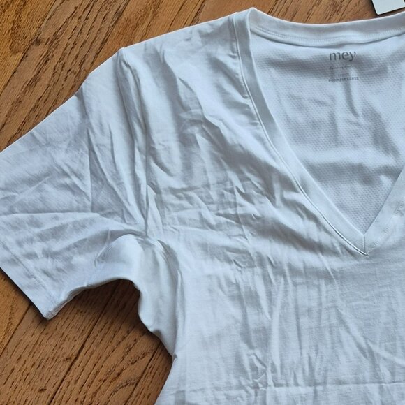 mey myfunctional The undershirt V-Neck Series Dry Cotton Functional White - Picture 3 of 12
